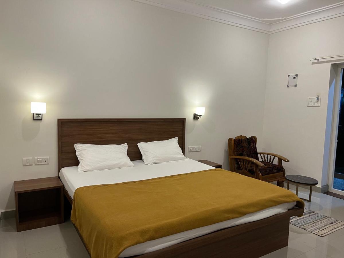 Morjim Sunset Hotel Екстер'єр фото