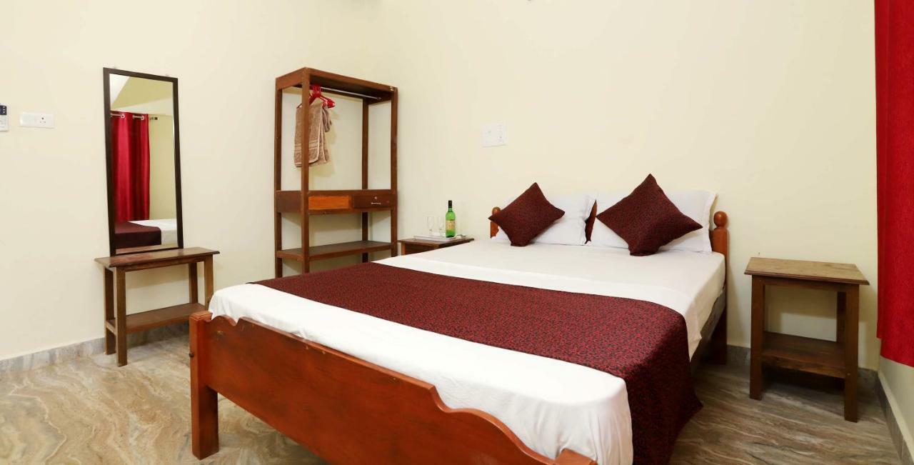 Morjim Sunset Hotel Екстер'єр фото