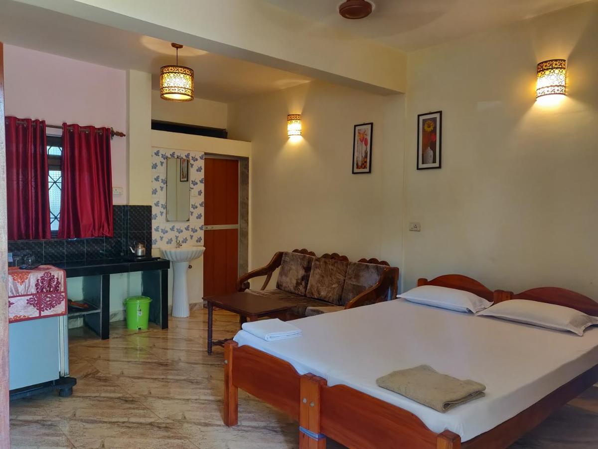 Morjim Sunset Hotel Екстер'єр фото